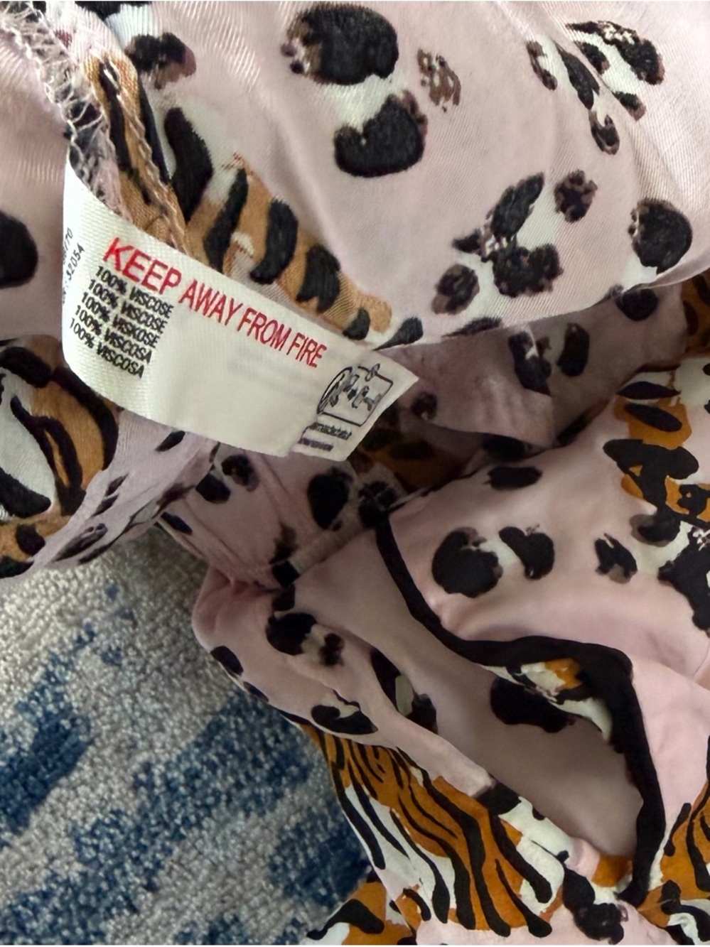 Anthropologie Silky Printed Pajama Shorts XS - Picture 4 of 6